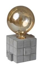Glazen tafellamp met gouden bol en betonnen basis, moderne verlichting voor interieur.