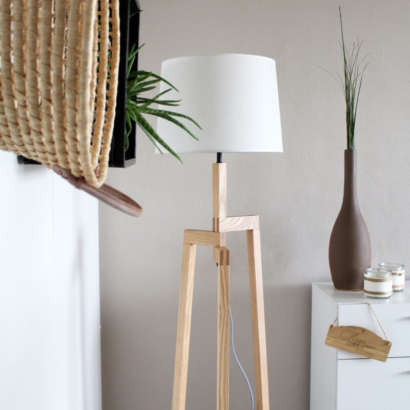 Vloerlamp Sabi 7661BE driepoot met E27 fitting - Afbeelding 15