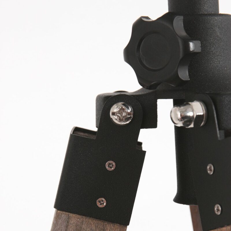Vloerlamp Triek 4098ZW driepoot met een gevlochten bamboe kap - Afbeelding 4