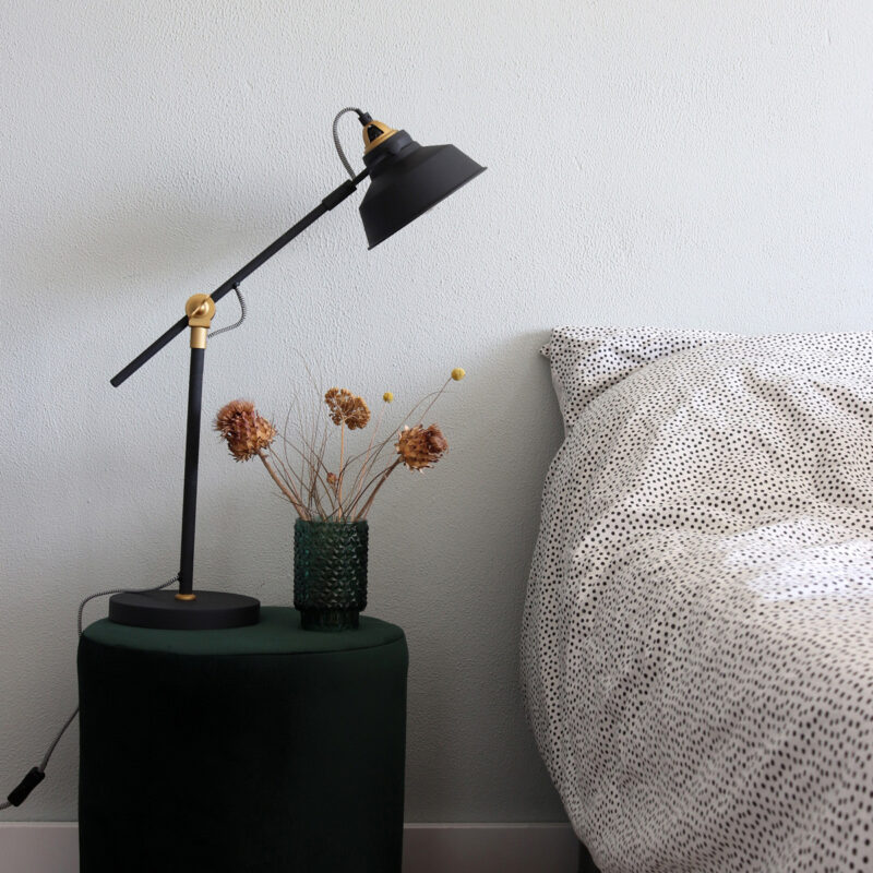 Zwart gouden stoere tafellamp Nove 1321ZW met E27 fitting - Afbeelding 3