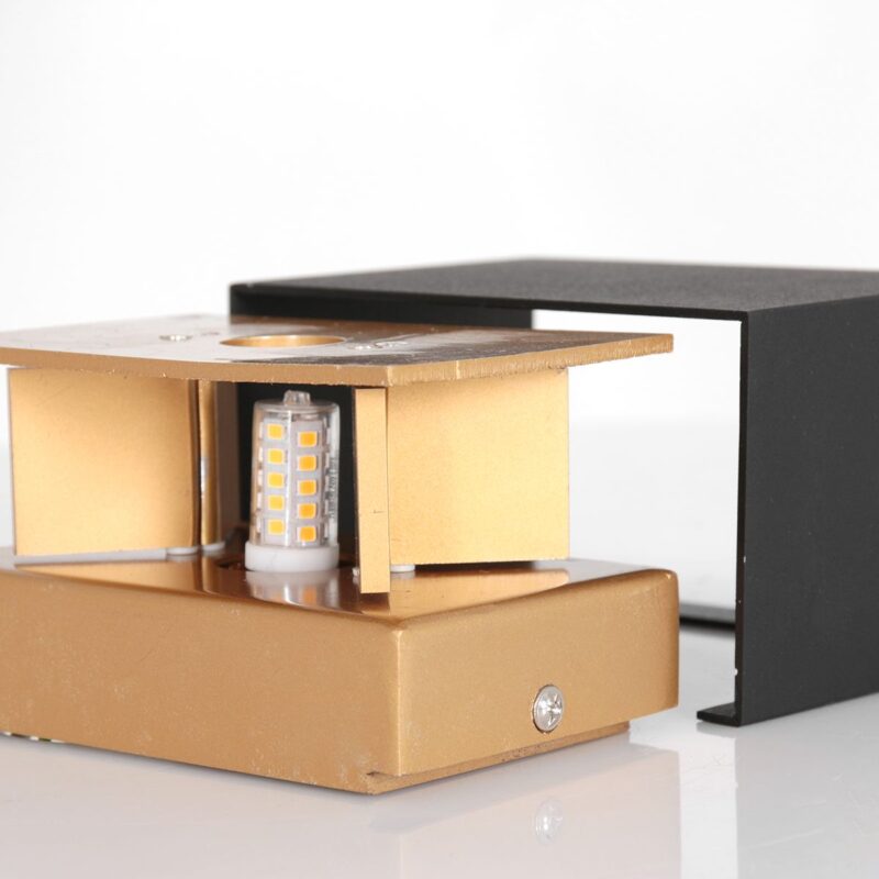 Zwarte Wandlamp Muro 3365ZW – Minimalistisch Design met Sfeervol Lichtspel - Afbeelding 11