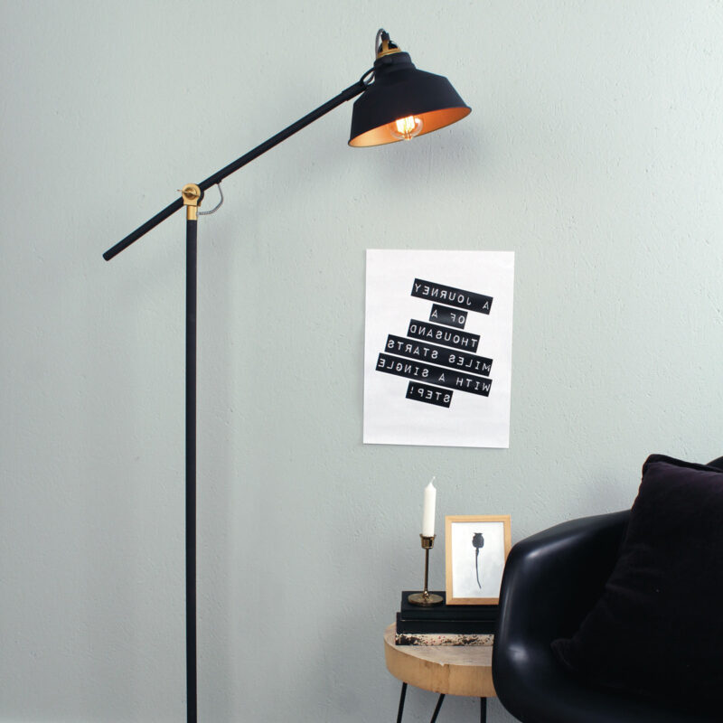 Zwarte vloerlamp Nove 1322ZW met goudkleurige details E27 - Afbeelding 4