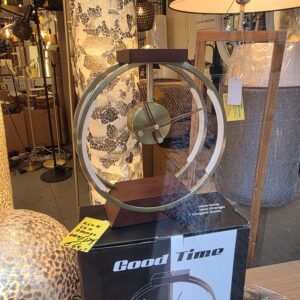 klok met led 3 kleuren en dimmer